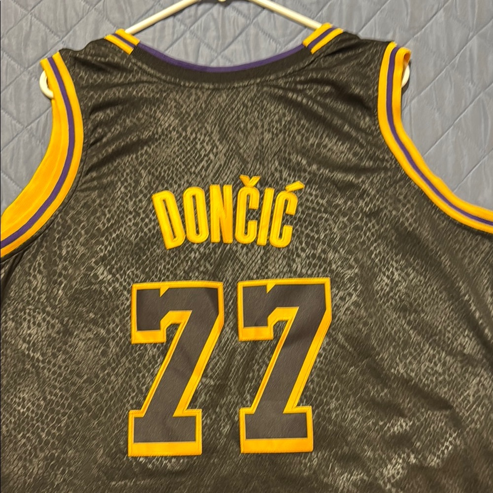 Black Snake Skin Los Angeles Lakers Dončić 77 Yellow & Purple Basketball Jersey